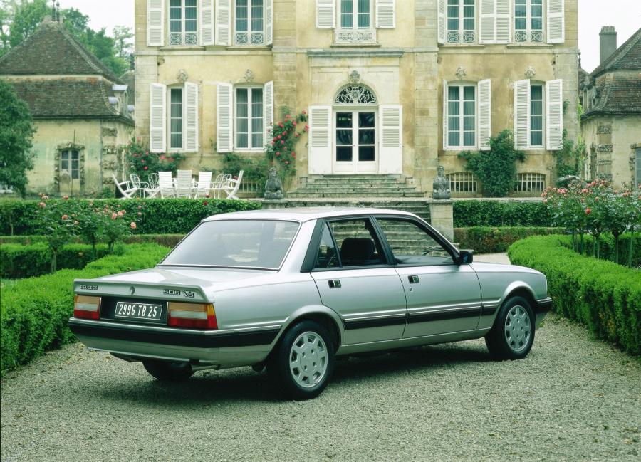  Peugeot 505 1979 года  (фото 4 из 13)